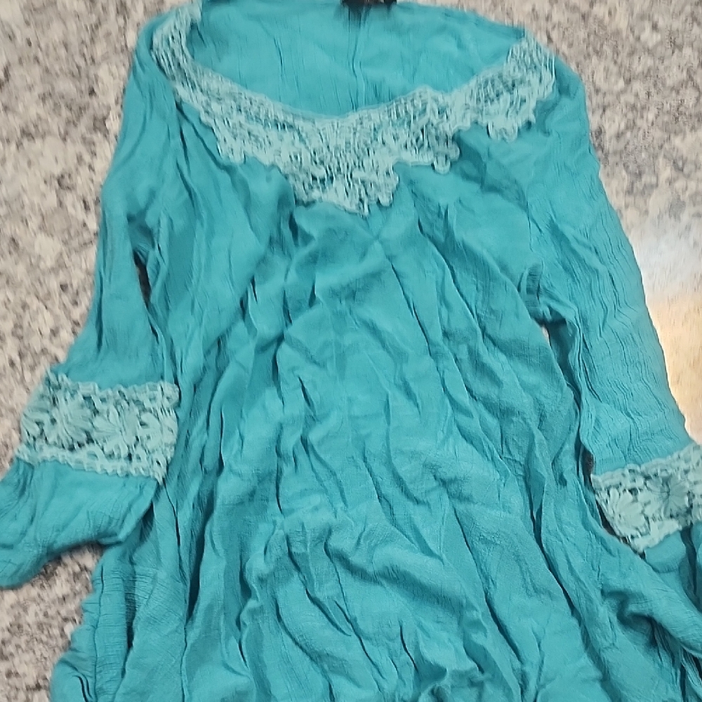 Elegant Teal Lace Blouse